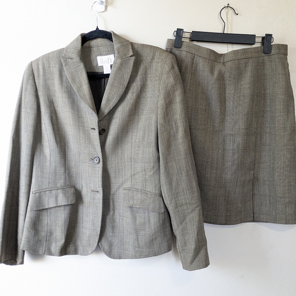 LOFT 90's Vintage 100% Wool Skirt Suit, Brown Plaid, Skirt and Blazer, Size 8/10
